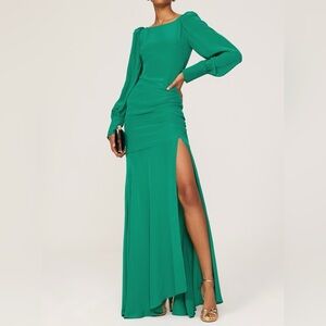 De La Vali Presley Gown, 10